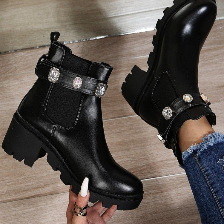 Stilvolle Orthopädische Stiefel für jeden Anlass