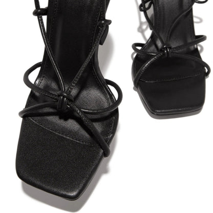 Wunderschön gefertigte Orthopädische Sandalen