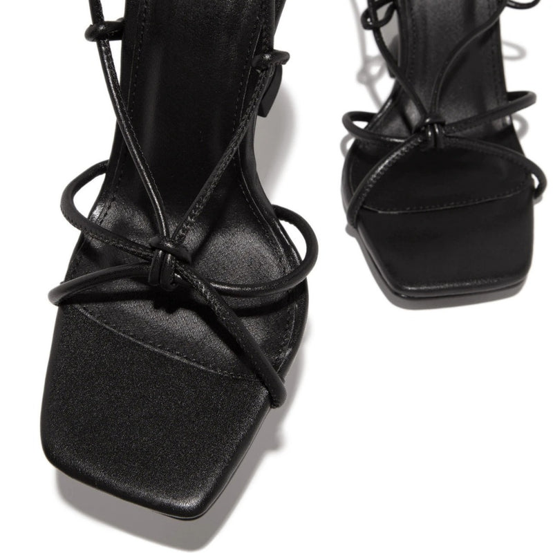 Wunderschön gefertigte Orthopädische Sandalen