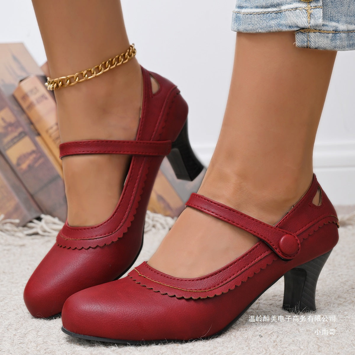 Klassische Orthopädische Schuhe mit zeitlosem Stil