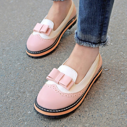 Klassische Orthopädische Schuhe mit zeitlosem Stil