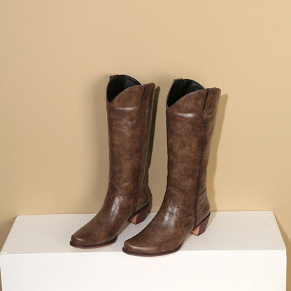 Anmutige Orthopädische Stiefel für modernen Look