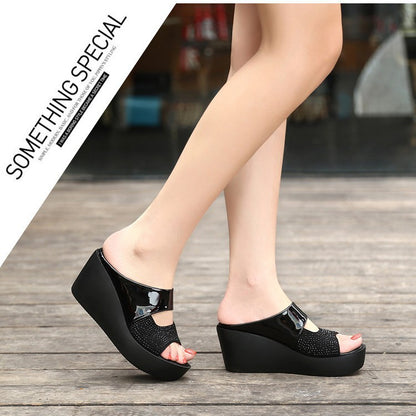Klassische Orthopädische Sandalen mit zeitlosem Stil