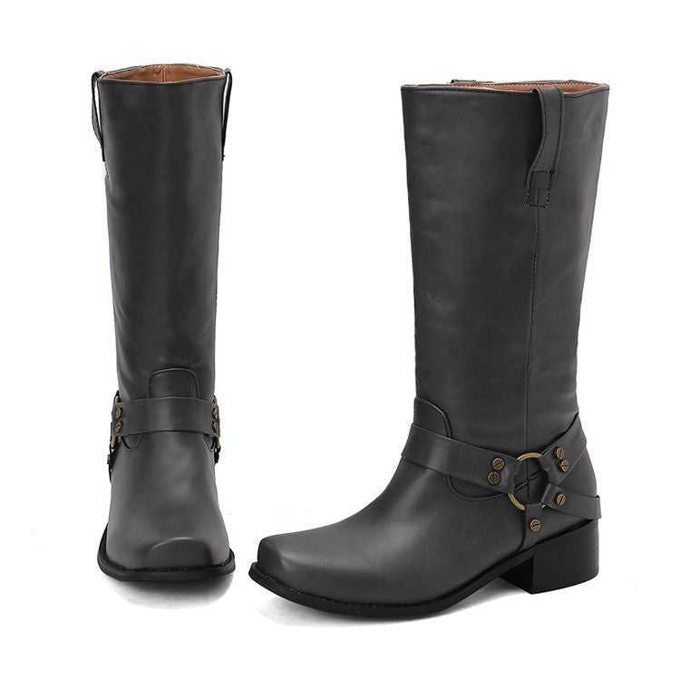 Wunderschön gefertigte orthopädische Stiefel