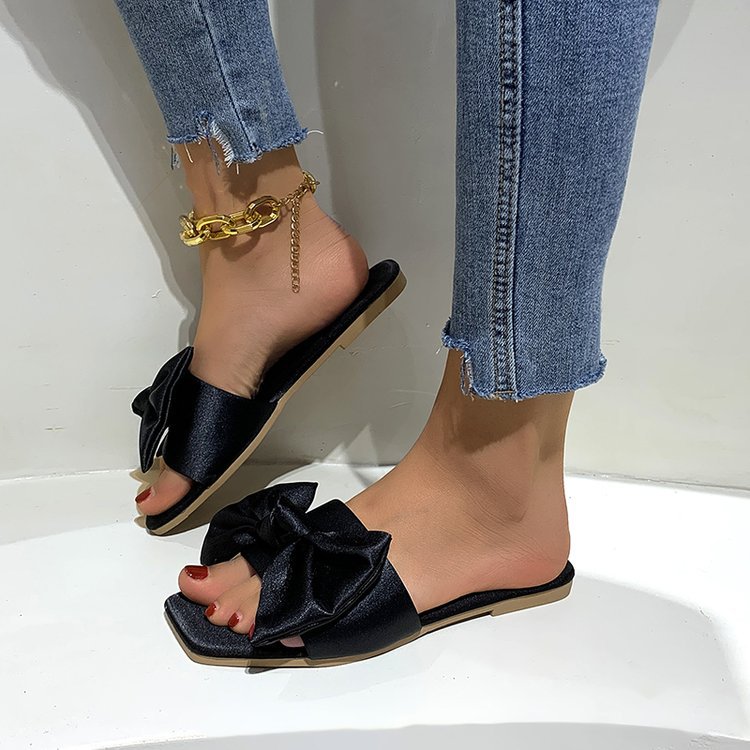 Klassische Orthopädische Sandalen mit zeitlosem Stil