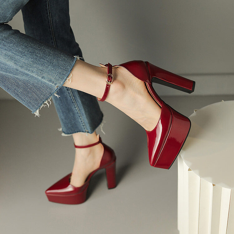 Anmutige Orthopädische Sandalen für modernen Look