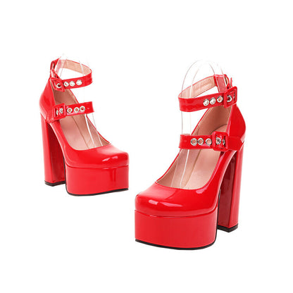 Klassische Orthopädische Absatzschuhe mit zeitlosem Stil