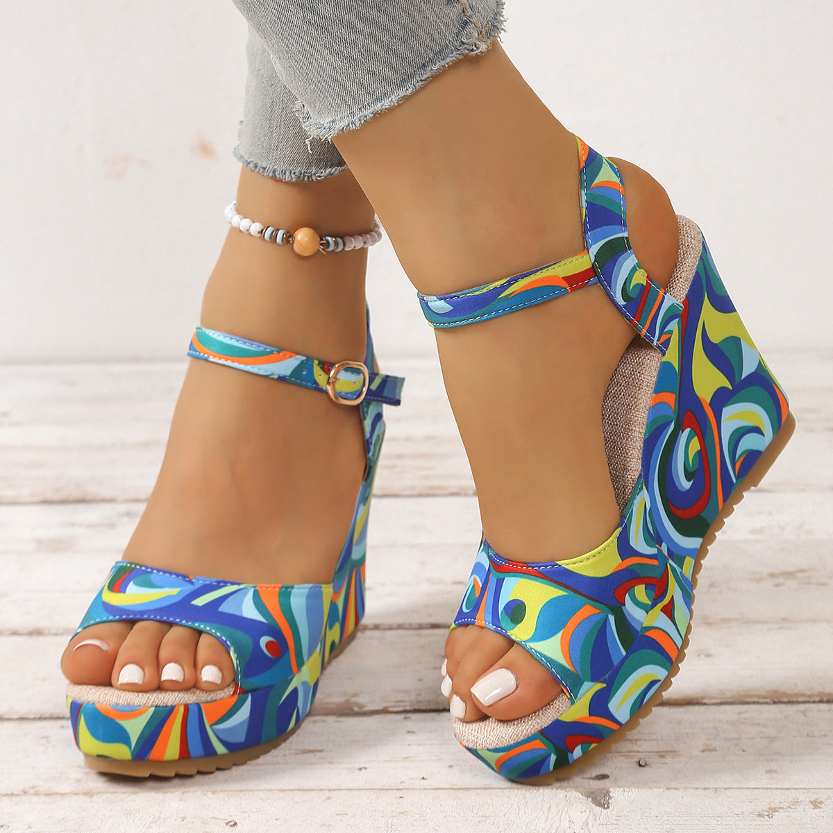 Anmutige Orthopädische Sandalen für modernen Look