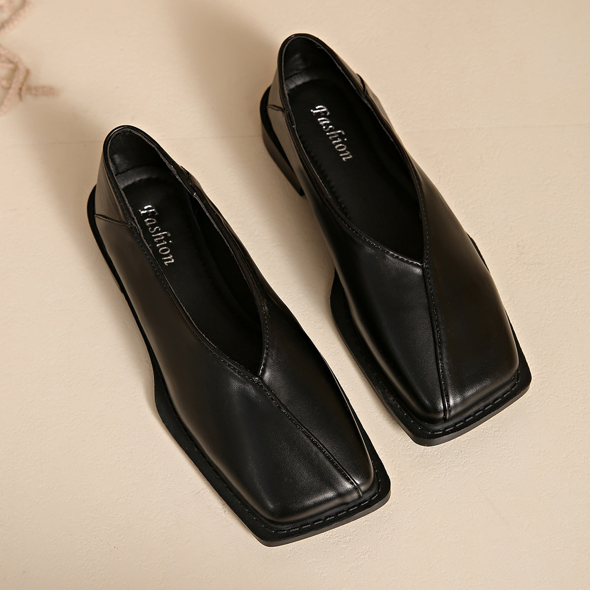Schicke Orthopädische Schuhe mit einzigartigem Design