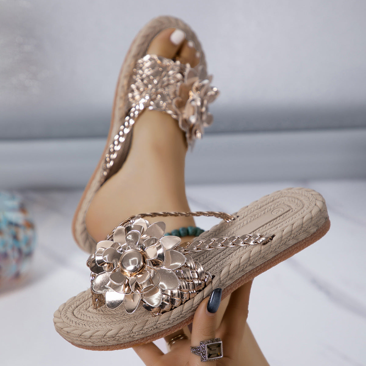Schicke Orthopädische Sandalen mit einzigartigem Design