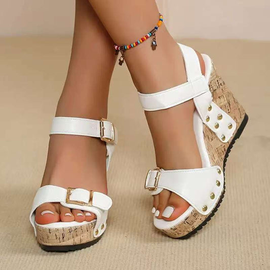Wunderschön gefertigte Orthopädische Sandalen