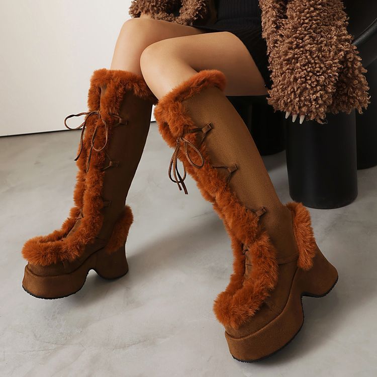 Anmutige Orthopädische Stiefel für modernen Look