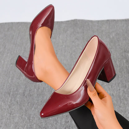 Schicke Orthopädische Absatzschuhe mit einzigartigem Design