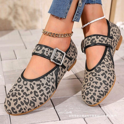 Schicke Orthopädische Schuhe mit einzigartigem Design