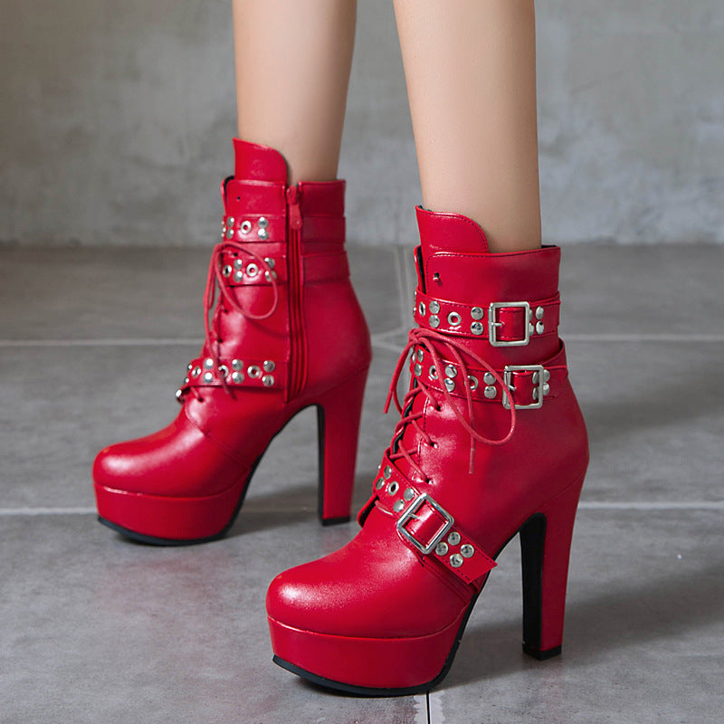 Wunderschön gefertigte Orthopädische Stiefel