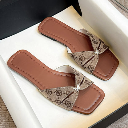 Klassische Orthopädische Schuhe mit zeitlosem Stil