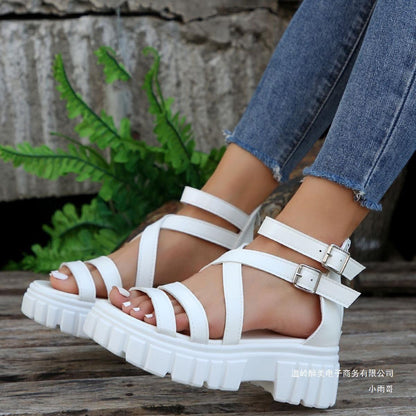 Anmutige Orthopädische Sandalen für modernen Look