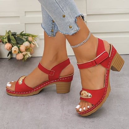 Schicke Orthopädische Sandalen mit einzigartigem Design