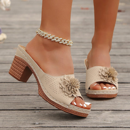 Klassische Orthopädische Sandalen mit zeitlosem Stil