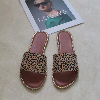Anmutige Orthopädische Sandalen für modernen Look