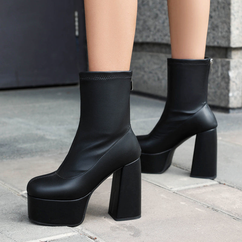 Elegante Orthopädische Stiefel für jeden Schritt