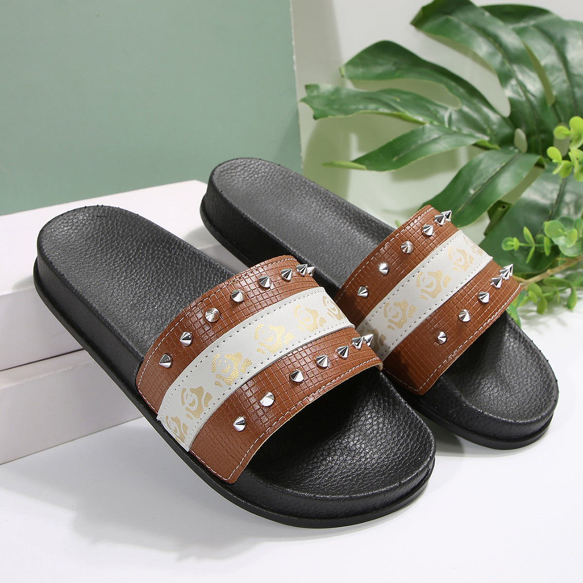 Vintage inspirierte Orthopädische Sandalen