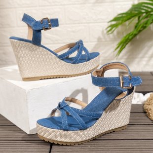 Schicke Orthopädische Sandalen mit einzigartigem Design