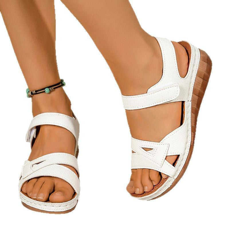 Anmutige Orthopädische Sandalen für modernen Look