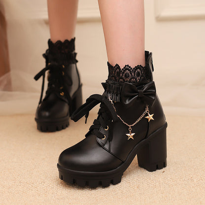 Schicke Orthopädische Stiefel mit einzigartigem Design
