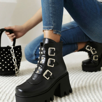 Anmutige Orthopädische Stiefel für modernen Look