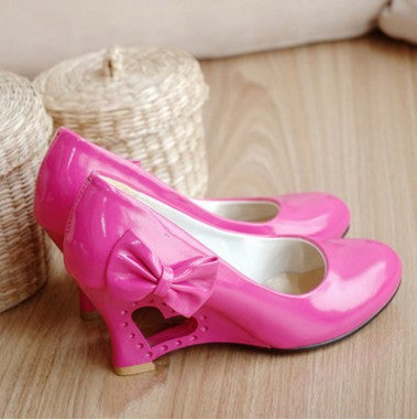 Klassische Orthopädische Schuhe mit zeitlosem Stil