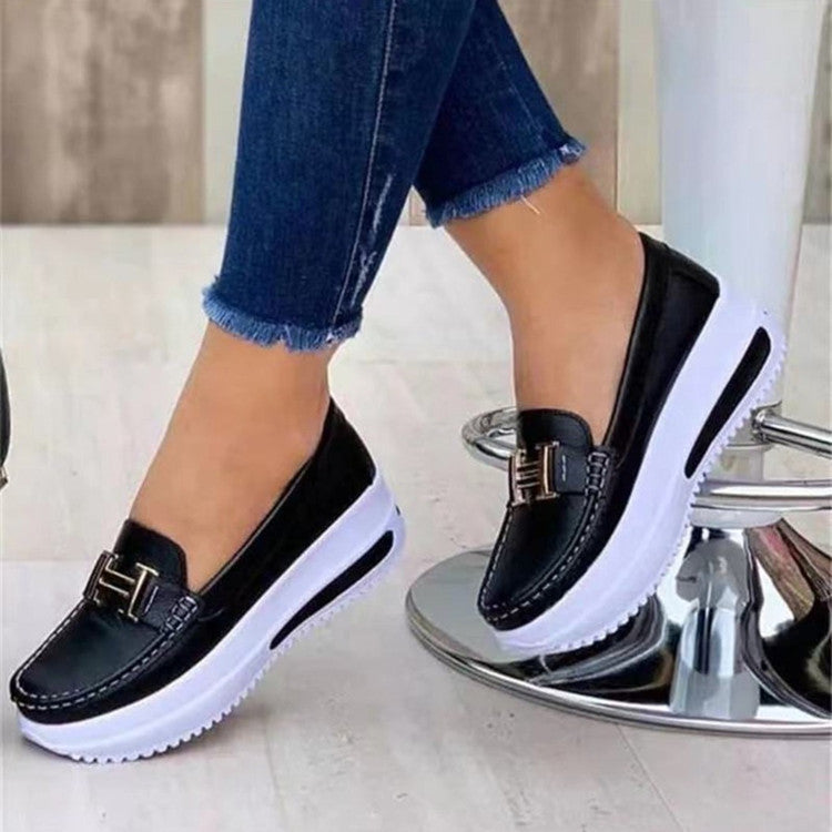 Klassische Orthopädische Schuhe mit zeitlosem Stil