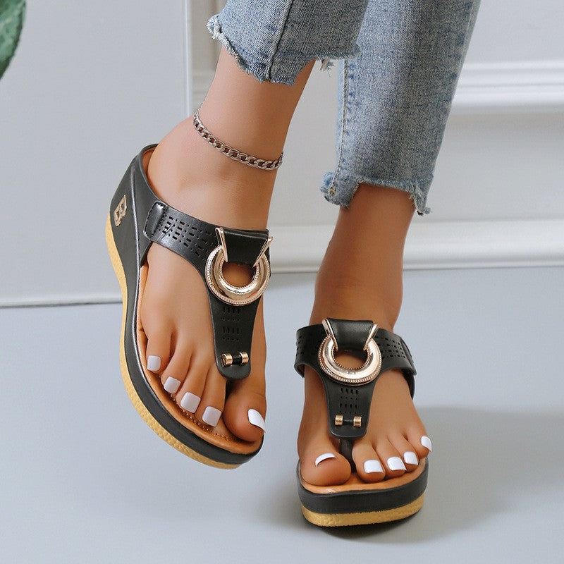 Schicke Orthopädische Sandalen mit einzigartigem Design