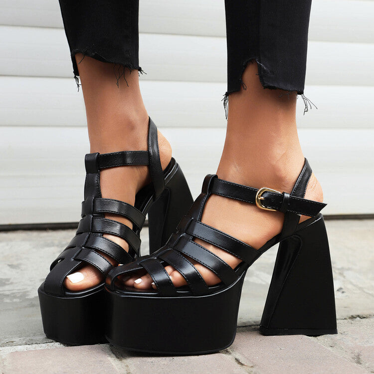 Klassische Orthopädische Sandalen mit zeitlosem Stil