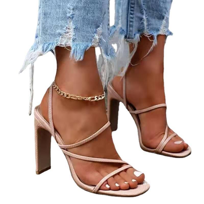 Wunderschön gefertigte Orthopädische Sandalen
