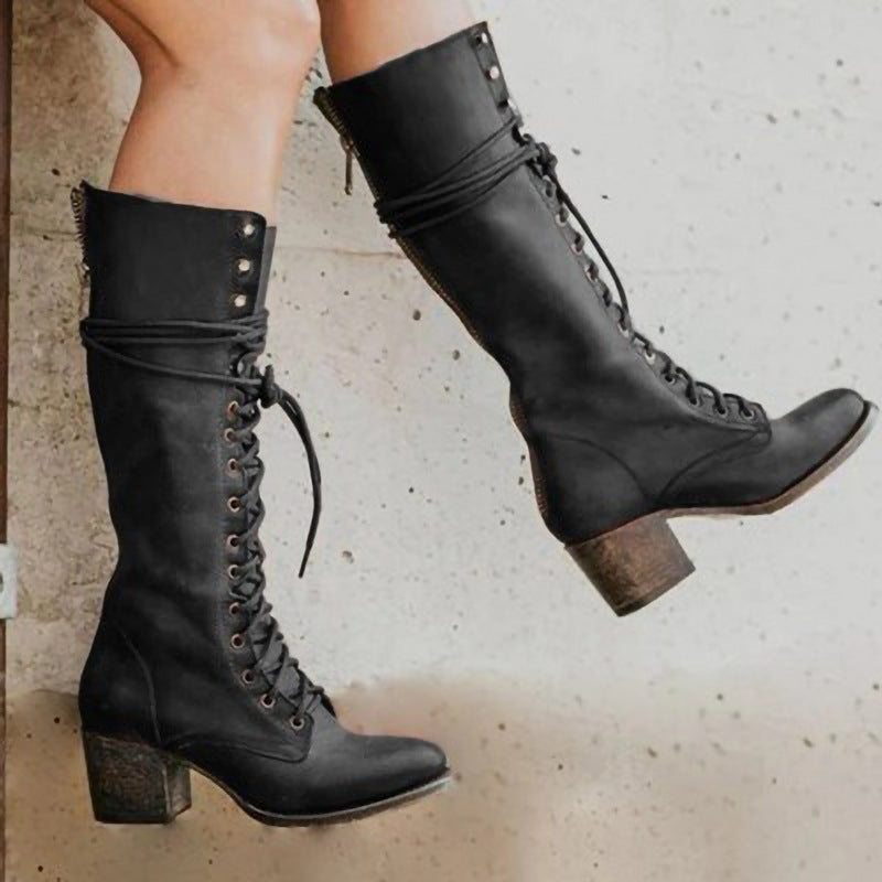 Schicke orthopädische Stiefel mit einzigartigem Design