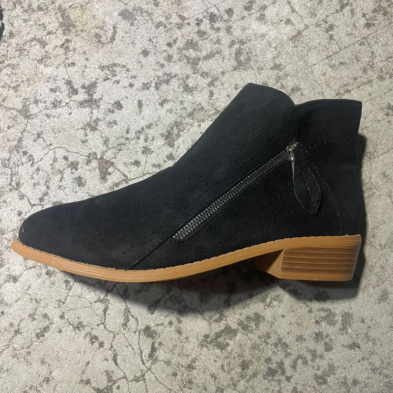 Anmutige Orthopädische Stiefel für modernen Look