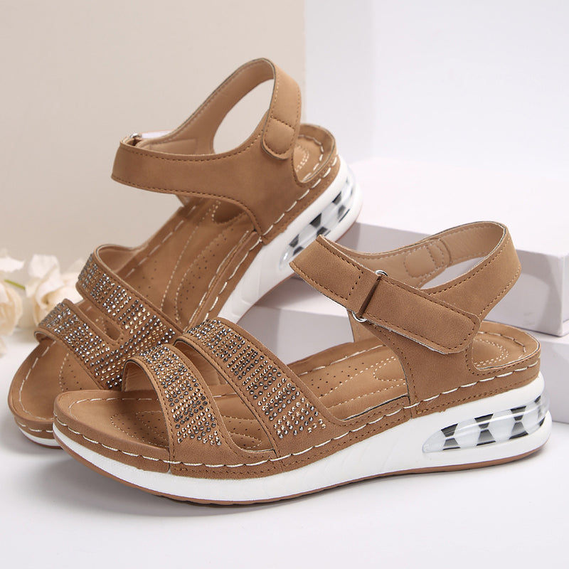 Stilvolle Orthopädische Sandalen für jeden Anlass