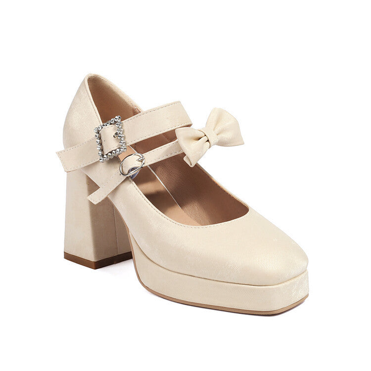 Schicke Orthopädische Schuhe mit einzigartigem Design