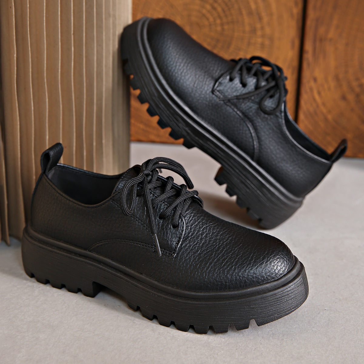 Anmutige Orthopädische Schuhe für modernen Look