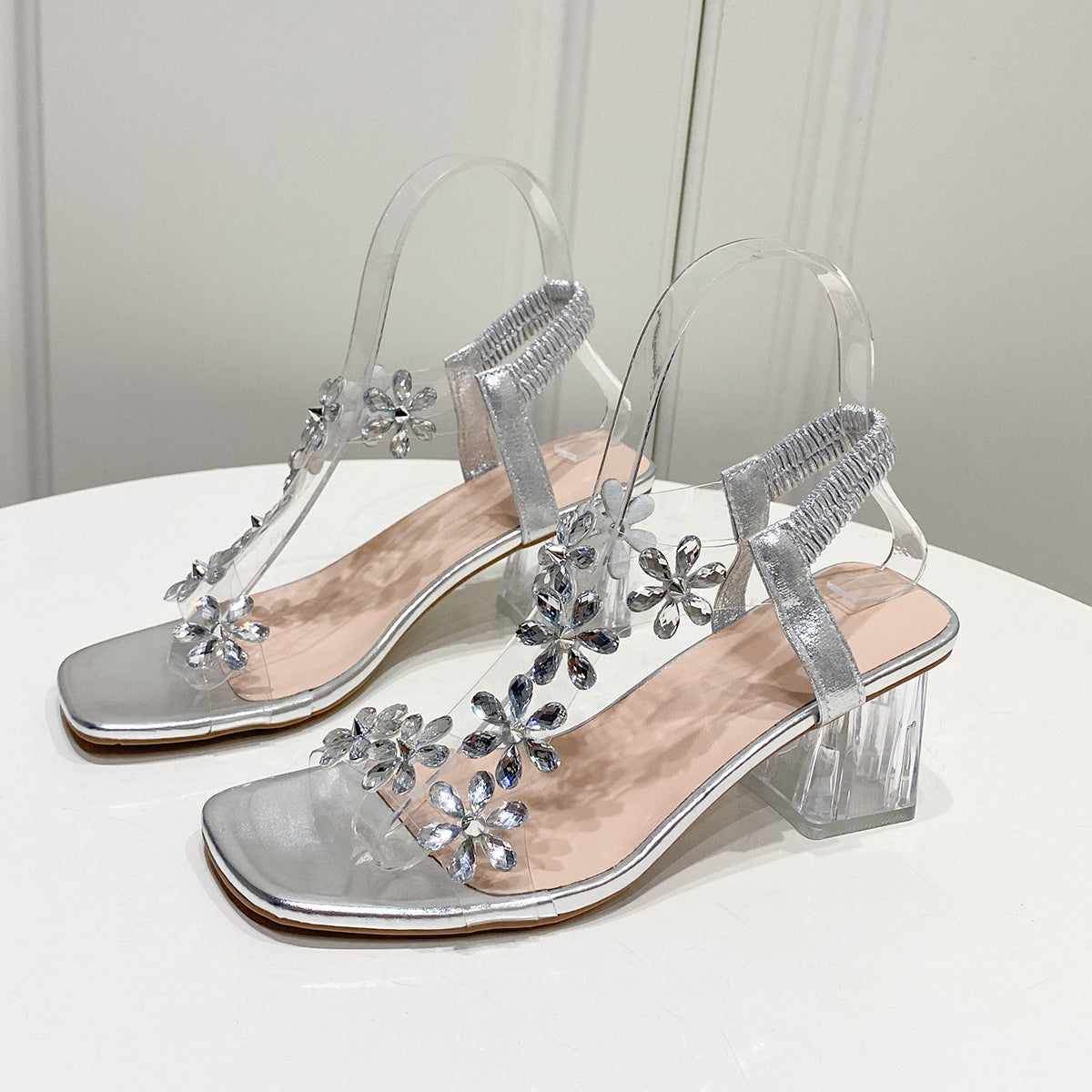 Stilvolle Orthopädische Sandalen für jeden Anlass