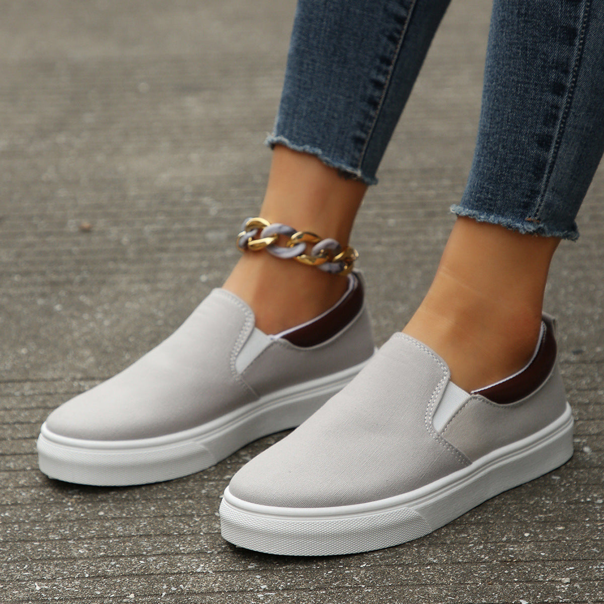 Klassische Orthopädische Schuhe mit zeitlosem Stil