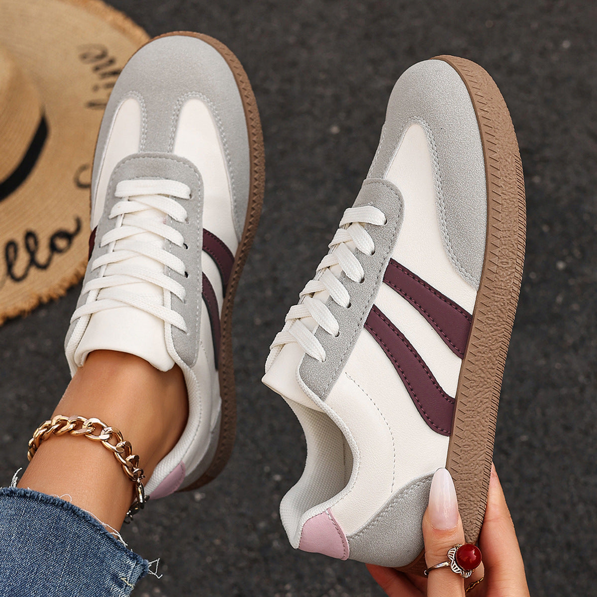 Anmutige Orthopädische Sneakers für modernen Look