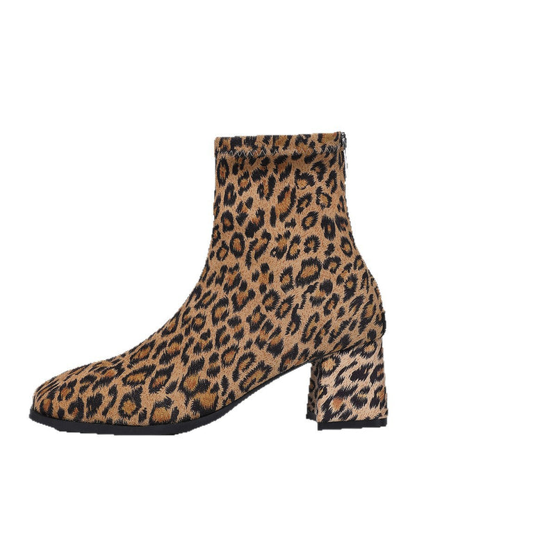 Elegante Orthopädische Schuhe für jeden Schritt