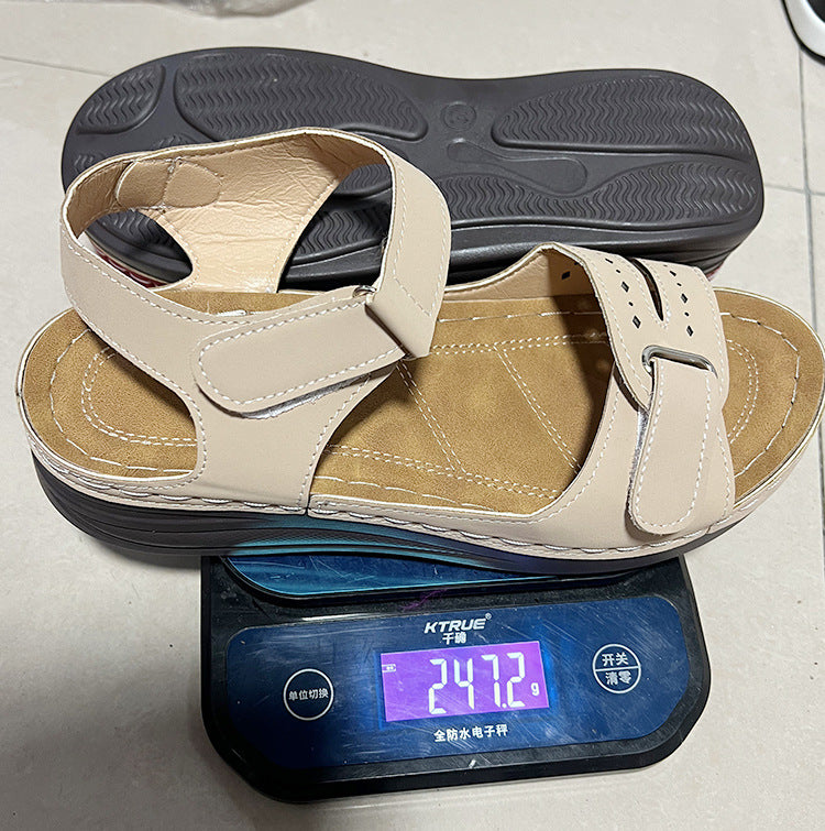 Anmutige Orthopädische Sandalen für modernen Look