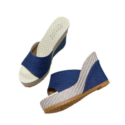 Klassische Orthopädische Sandalen mit zeitlosem Stil