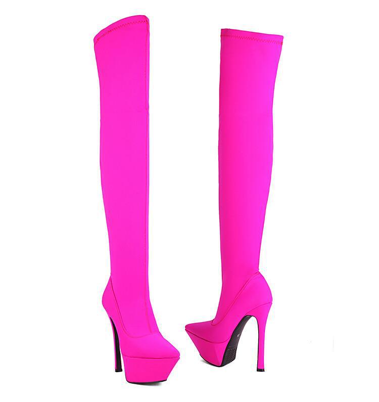 Anmutige Orthopädische Stiefel für modernen Look