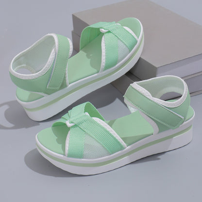 Klassische Orthopädische Sandalen mit zeitlosem Stil