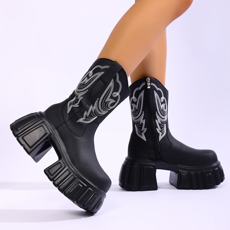 Anmutige Orthopädische Stiefel für modernen Look