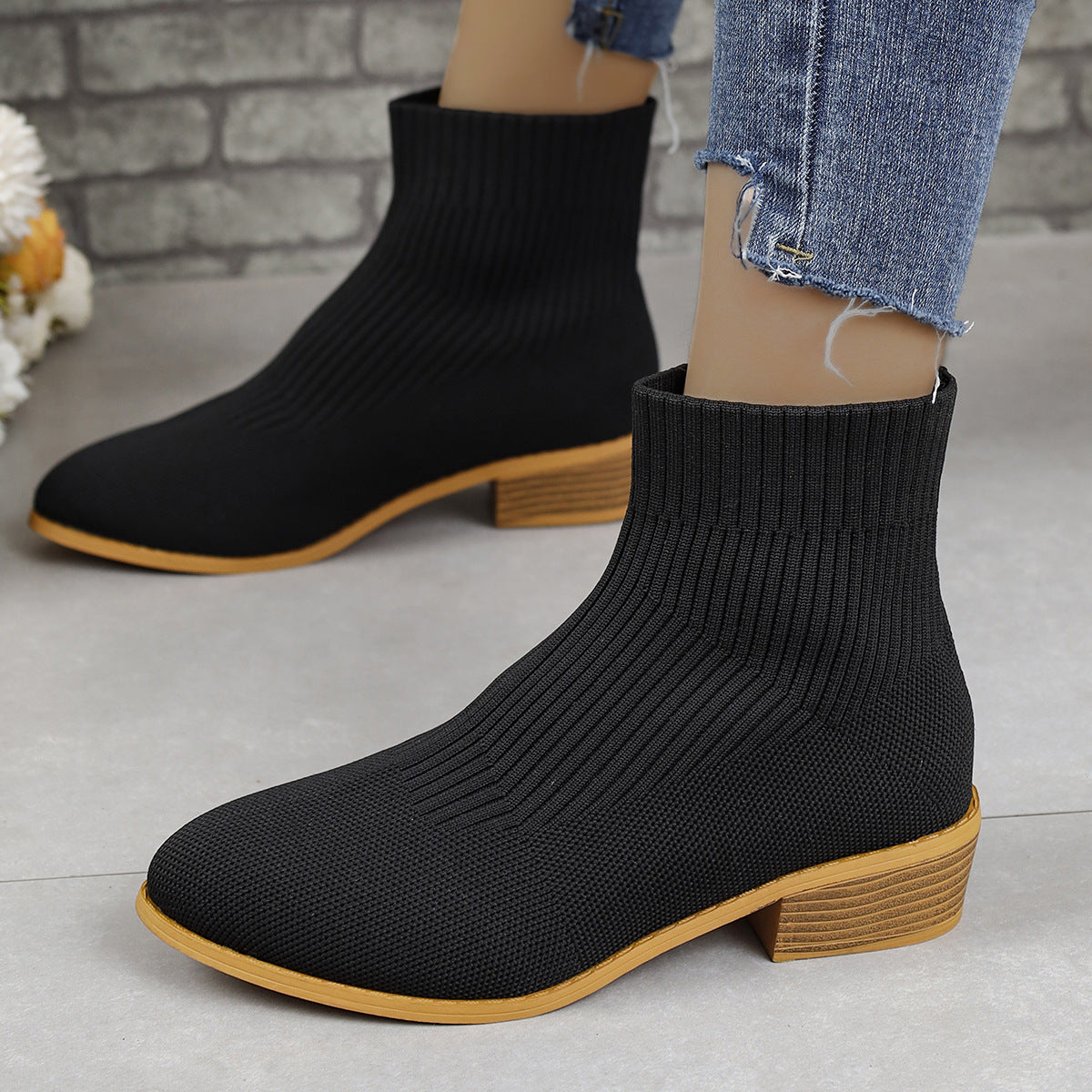 Schicke Orthopädische Stiefel mit einzigartigem Design